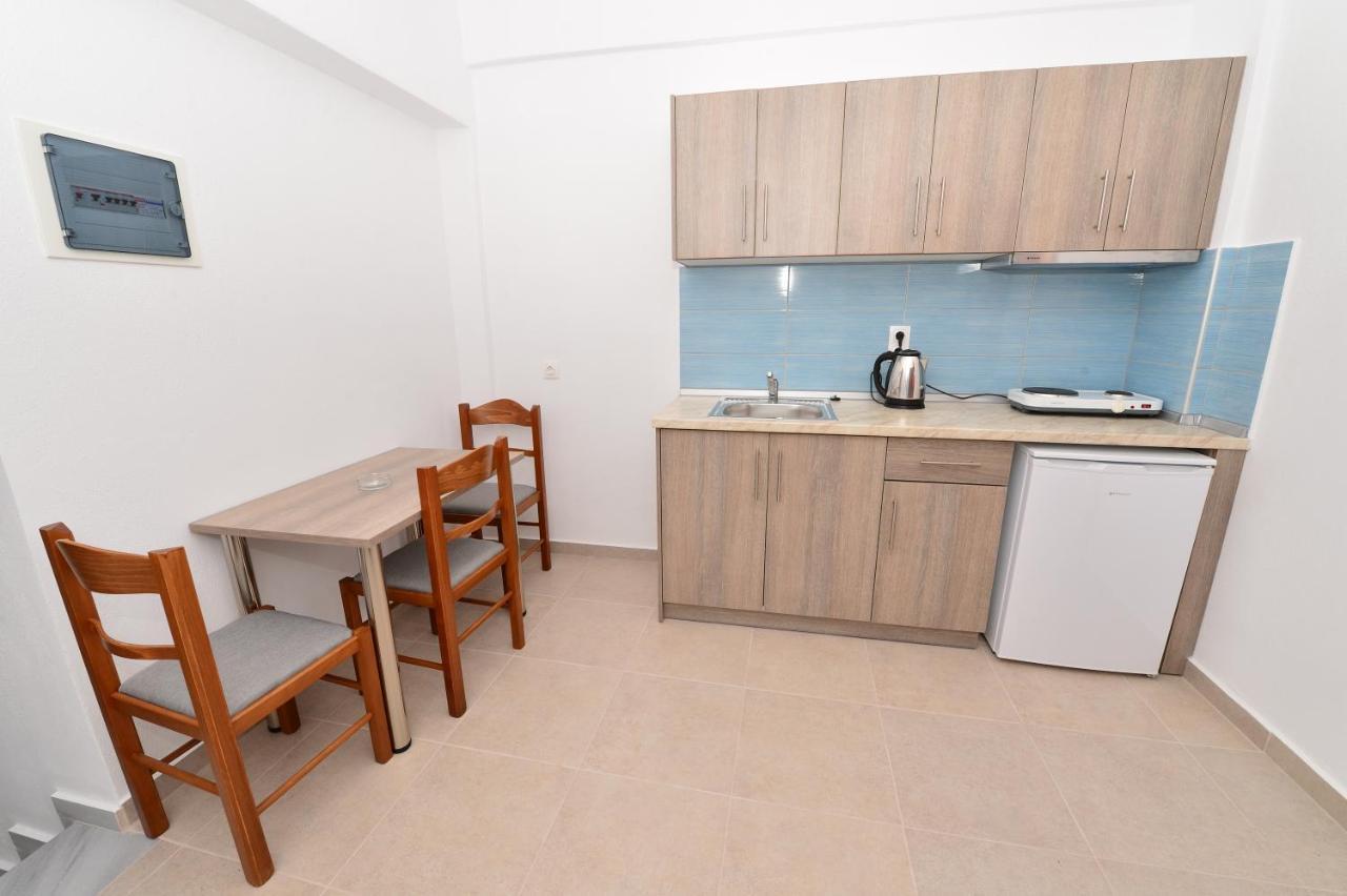 Skentos Apartments Sea View โปไลโครโน ภายนอก รูปภาพ